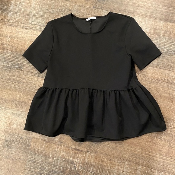 ✨2/$20✨Zara Babydoll Top - Picture 1 of 3